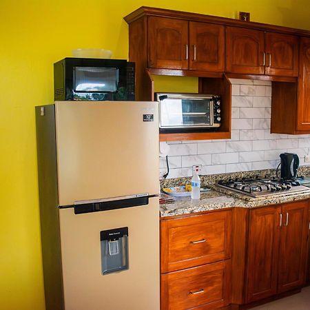 סנט פיליפ Cozy Modern Upstairs 2 Bed A/C Apt Near 2 Everything מראה חיצוני תמונה